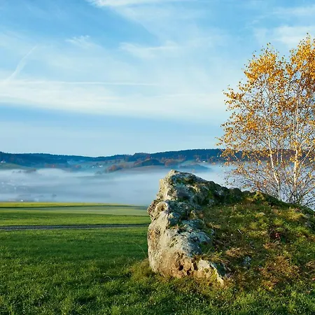 Western Birnbachhoehe باد بيرنباخ